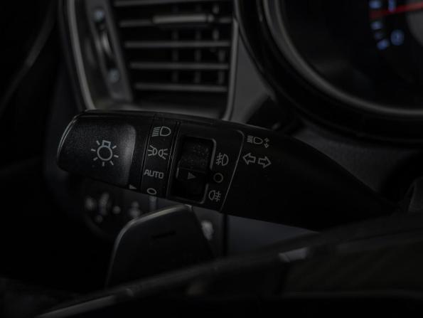 Kia Ceed III с пробегом 2019 года, цена 1 700 000 рублей, 97121 км, хэтчбек, Автокод Объявления