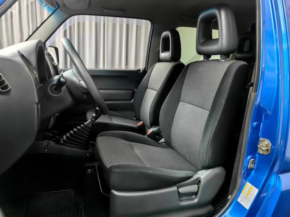 Suzuki Jimny III Рестайлинг 1 с пробегом 2007 года, цена 699 000 рублей, 187431 км, внедорожник, Автокод Объявления