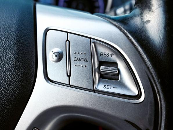 Hyundai ix35 I с пробегом 2012 года, цена 1 190 000 рублей, 250082 км, внедорожник, Автокод Объявления