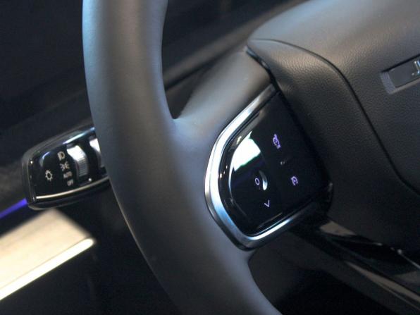 Jaecoo J7 I с пробегом 2024 года, цена 3 289 900 рублей, 6500 км, внедорожник, Автокод Объявления