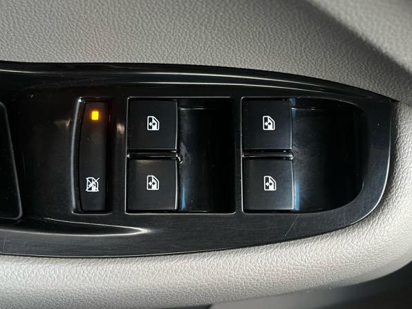 Chevrolet Orlando I с пробегом 2012 года, цена 850 000 рублей, 166108 км, компактвэн, Автокод Объявления