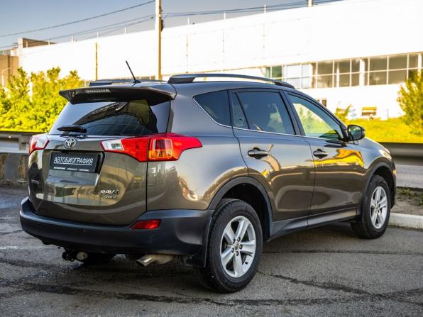 Toyota RAV4 IV (XA40) с пробегом 2015 года, цена 1 998 000 рублей, 116774 км, внедорожник, Автокод Объявления