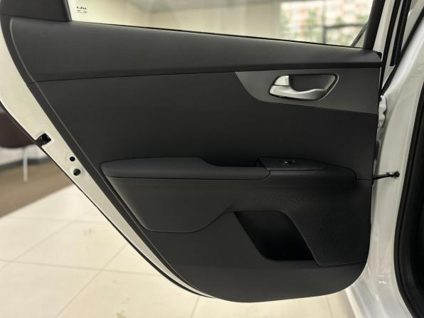 Kia K3 II (China Market) Рестайлинг с пробегом 2026 года, цена 2 760 000 рублей, 27 км, седан, Автокод Объявления