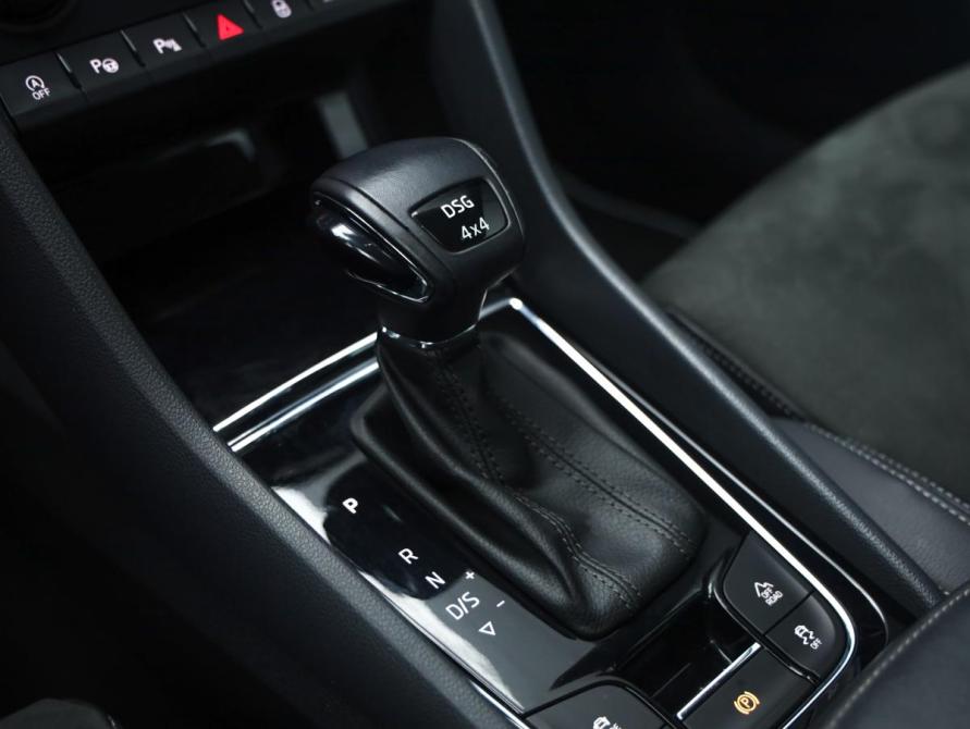 Skoda Karoq I Санкт-Петербург  - изображение 25
