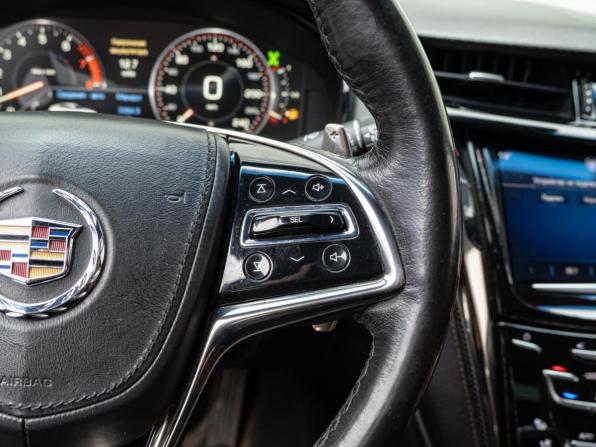 Cadillac CTS III с пробегом 2014 года, цена 1 490 000 рублей, 189205 км, седан, Автокод Объявления
