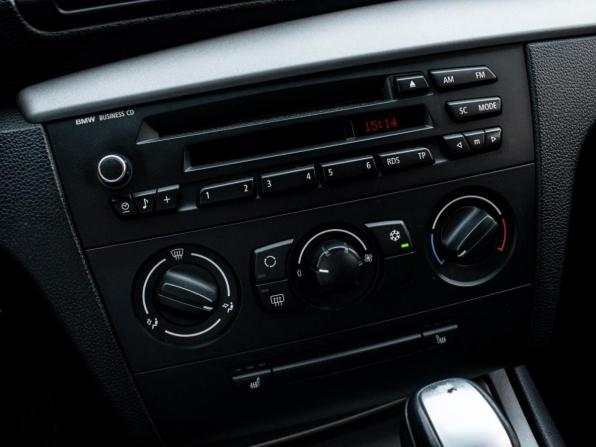 BMW 1 серии I (E81/E82/E87/E88) Рестайлинг с пробегом 2010 года, цена 895 000 рублей, 223302 км, хэтчбек, Автокод Объявления