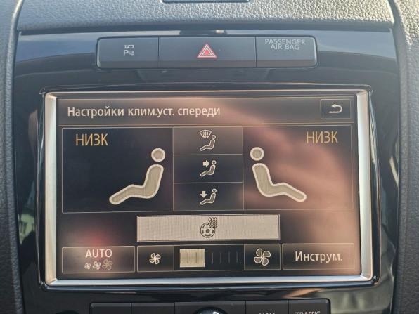 Volkswagen Touareg II с пробегом 2011 года, цена 1 850 000 рублей, 247508 км, внедорожник, Автокод Объявления