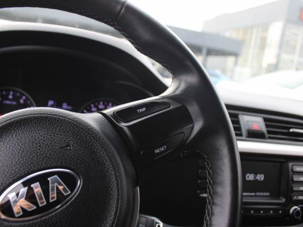 Kia Rio IV с пробегом 2020 года, цена 1 549 000 рублей, 54200 км, седан, Автокод Объявления