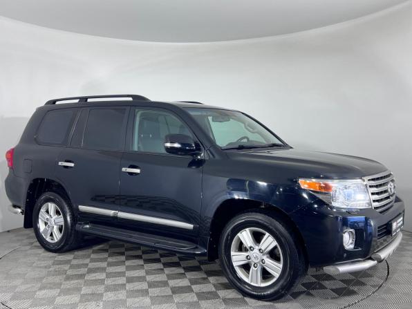 Toyota Land Cruiser 200 Series Рестайлинг 1 с пробегом 2013 года, цена 2 999 000 рублей, 350700 км, внедорожник, Автокод Объявления
