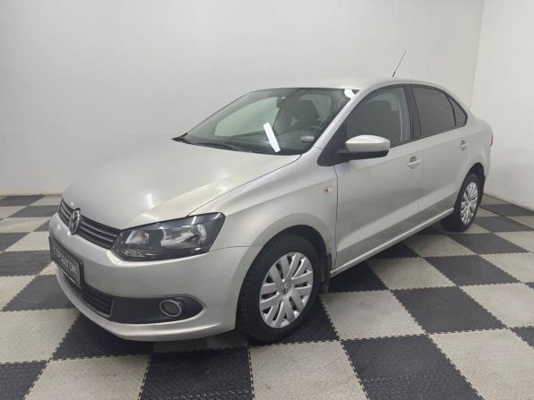 Volkswagen Polo V с пробегом 2011 года, цена 599 000 рублей, 230000 км, седан, Автокод Объявления