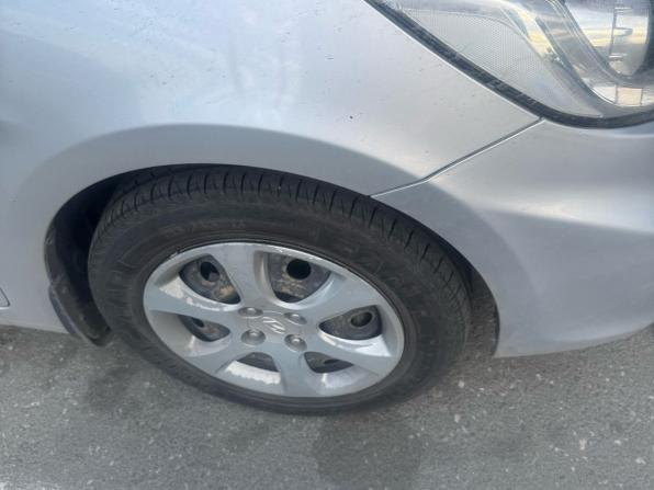 Hyundai Solaris I с пробегом 2013 года, цена 825 000 рублей, 124726 км, хэтчбек, Автокод Объявления