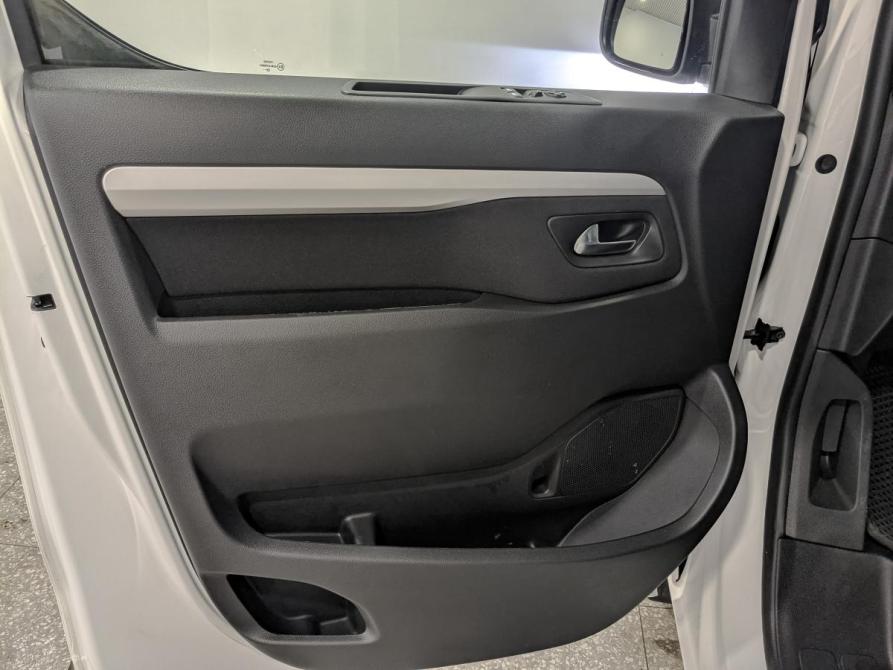 Opel Zafira Life I Москва  - изображение 19