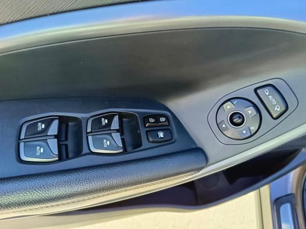 Hyundai Santa Fe III с пробегом 2013 года, цена 1 690 000 рублей, 148164 км, внедорожник, Автокод Объявления