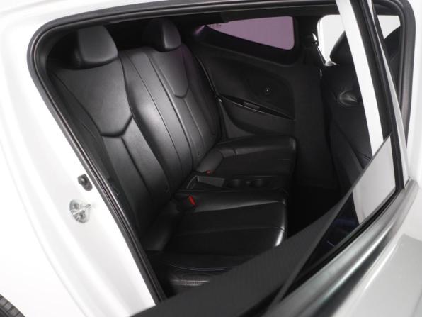 Hyundai Veloster I с пробегом 2013 года, цена 1 545 000 рублей, 41940 км, хэтчбек, Автокод Объявления