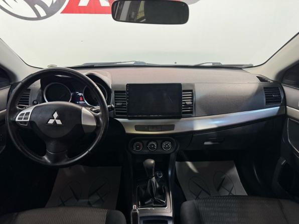Mitsubishi Lancer X Рестайлинг с пробегом 2011 года, цена 899 000 рублей, 183669 км, седан, Автокод Объявления