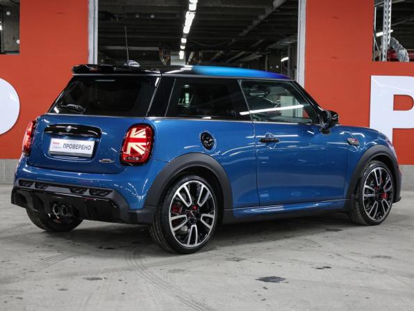 Mini Hatch III (F55/F56) Рестайлинг 2 с пробегом 2021 года, цена 4 098 000 рублей, 23201 км, хэтчбек, Автокод Объявления
