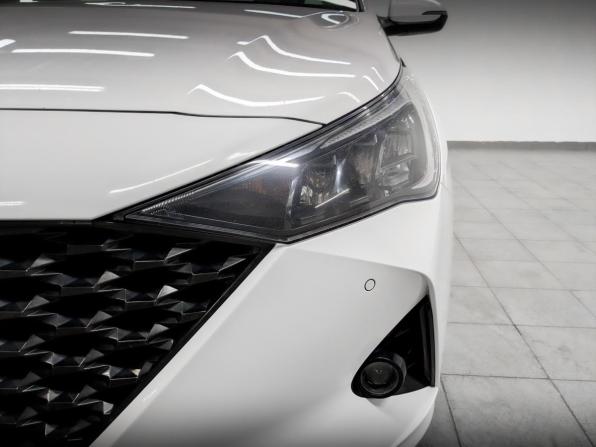 Hyundai Solaris II Рестайлинг с пробегом 2022 года, цена 1 590 000 рублей, 107306 км, седан, Автокод Объявления