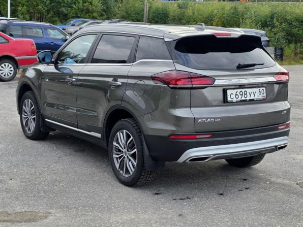 Geely Atlas Pro с пробегом 2023 года, цена 2 249 000 рублей, 28200 км, внедорожник, Автокод Объявления