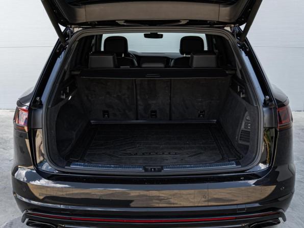 Volkswagen Touareg III с пробегом 2020 года, цена 5 410 000 рублей, 158044 км, внедорожник, Автокод Объявления