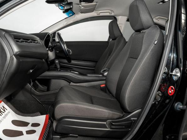 Honda Vezel I Рестайлинг с пробегом 2018 года, цена 1 900 000 рублей, 70634 км, внедорожник, Автокод Объявления