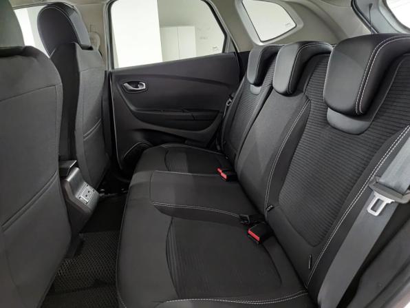 Renault Kaptur I Рестайлинг с пробегом 2021 года, цена 1 661 000 рублей, 65663 км, внедорожник, Автокод Объявления