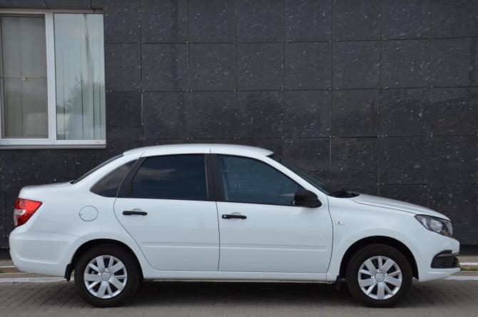 Lada (ВАЗ) Granta I Рестайлинг с пробегом 2022 года, цена 899 900 рублей, 50373 км, седан, Автокод Объявления