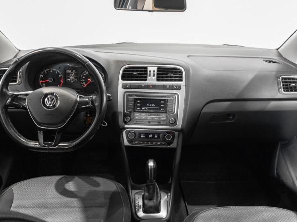 Volkswagen Polo V Рестайлинг с пробегом 2016 года, цена 1 180 000 рублей, 115928 км, седан, Автокод Объявления