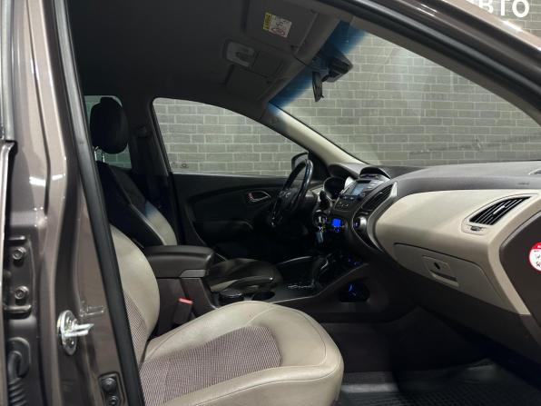 Hyundai ix35 I Рестайлинг с пробегом 2014 года, цена 1 539 000 рублей, 118351 км, внедорожник, Автокод Объявления