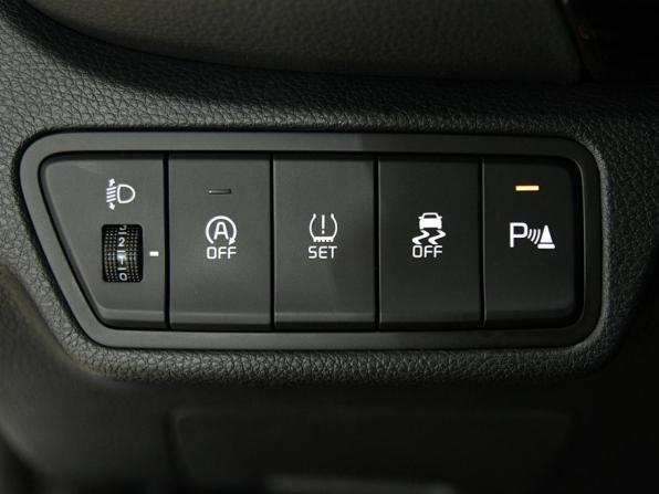 Kia Seltos I Рестайлинг с пробегом 2024 года, цена 2 599 000 рублей, 26083 км, внедорожник, Автокод Объявления