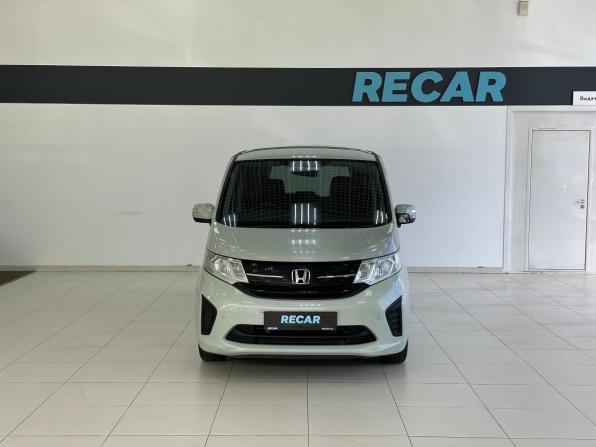 Honda Stepwgn V с пробегом 2017 года, цена 1 790 000 рублей, 85031 км, минивэн, Автокод Объявления