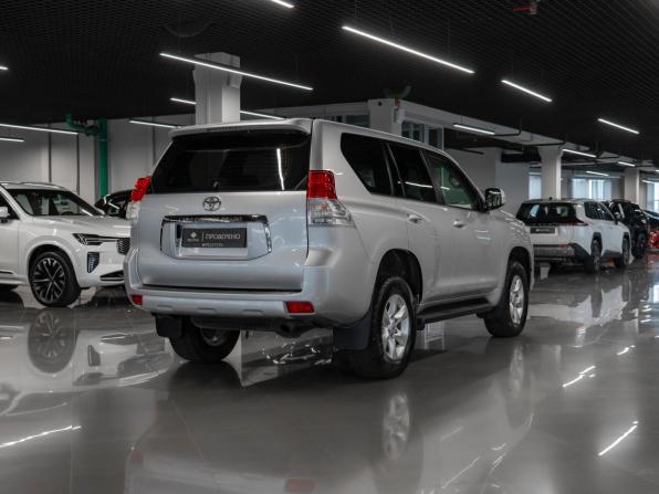 Toyota Land Cruiser Prado 150 Series с пробегом 2011 года, цена 3 650 000 рублей, 127317 км, внедорожник, Автокод Объявления