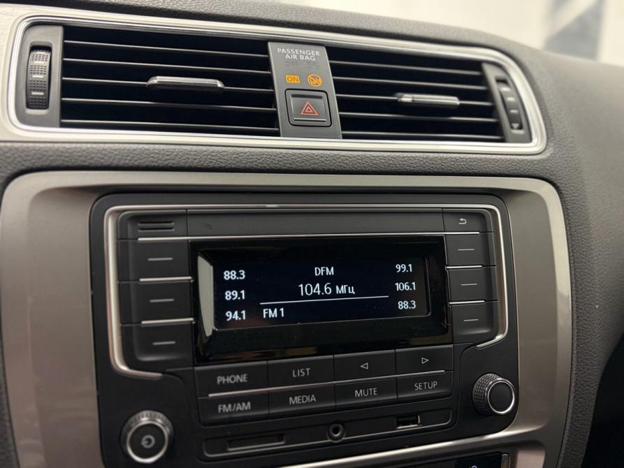 Volkswagen Jetta VI Рестайлинг Ростов-на-Дону  - изображение 9