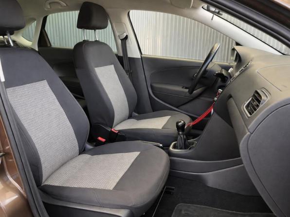 Volkswagen Polo V с пробегом 2014 года, цена 887 000 рублей, 109360 км, седан, Автокод Объявления