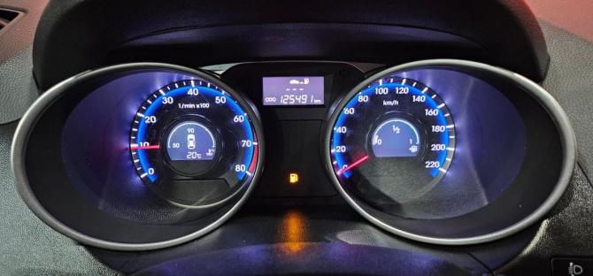 Hyundai ix35 I Рестайлинг с пробегом 2015 года, цена 1 329 000 рублей, 125484 км, внедорожник, Автокод Объявления