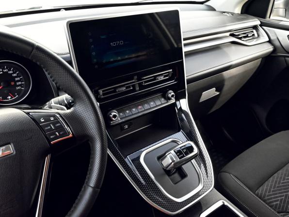 Haval M6 II с пробегом 2024 года, цена 1 715 000 рублей, 43090 км, внедорожник, Автокод Объявления