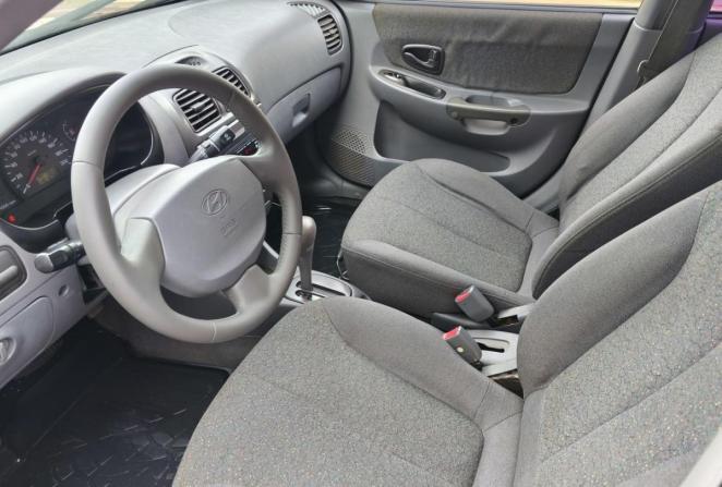 Hyundai Accent II Рестайлинг с пробегом 2004 года, цена 380 000 рублей, 151257 км, седан, Автокод Объявления