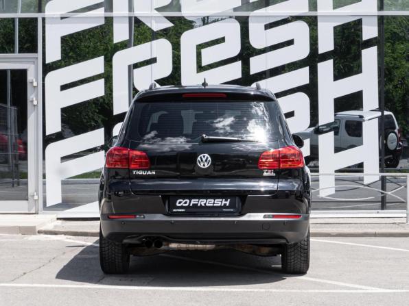 Volkswagen Tiguan I Рестайлинг с пробегом 2014 года, цена 1 292 000 рублей, 215901 км, внедорожник, Автокод Объявления