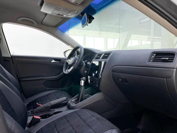 Volkswagen Jetta VI Рестайлинг с пробегом 2014 года, цена 1 239 000 рублей, 55459 км, седан, Автокод Объявления