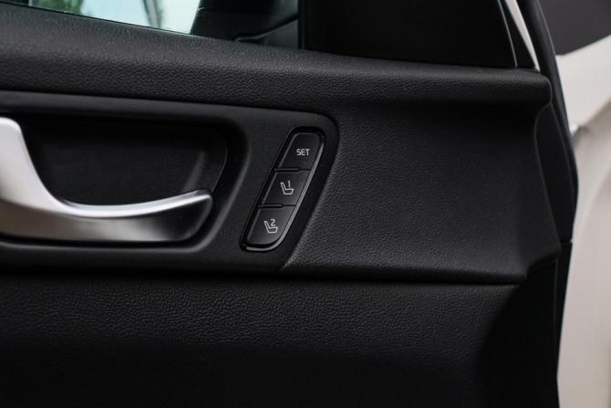 Kia Optima IV Рестайлинг с пробегом 2018 года, цена 2 350 000 рублей, 52080 км, седан, Автокод Объявления