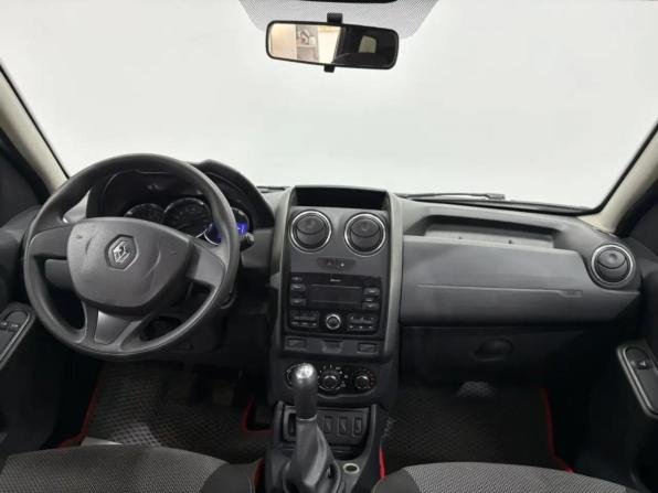 Renault Duster I Рестайлинг с пробегом 2018 года, цена 900 000 рублей, 166026 км, внедорожник, Автокод Объявления