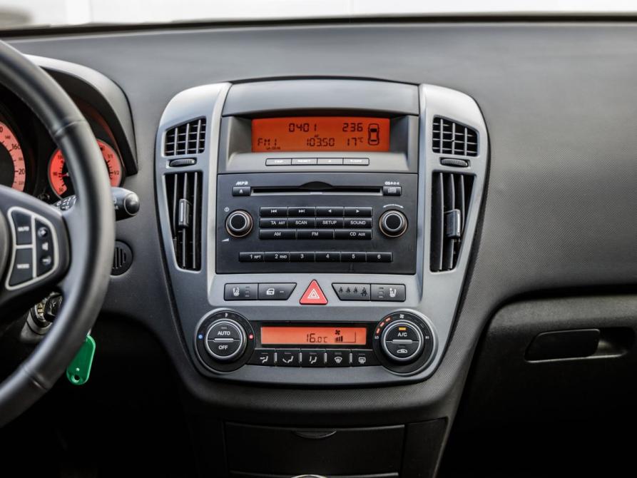 Kia Ceed I Волгоград  - изображение 19