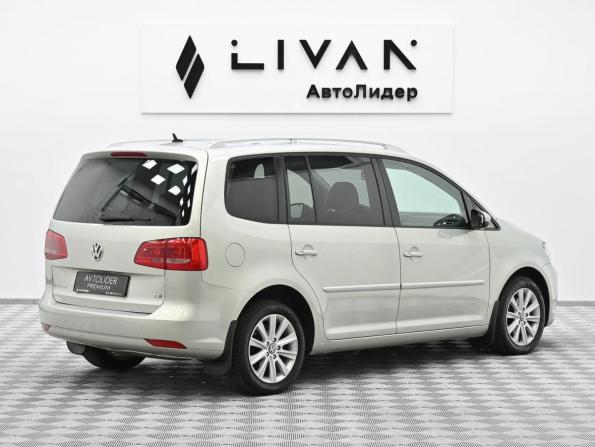 Volkswagen Touran I Рестайлинг 2 с пробегом 2010 года, цена 529 000 рублей, 168557 км, компактвэн, Автокод Объявления
