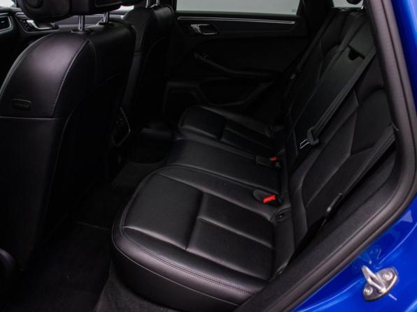 Porsche Macan I с пробегом 2018 года, цена 3 395 000 рублей, 127020 км, внедорожник, Автокод Объявления