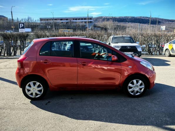 Toyota Yaris II с пробегом 2006 года, цена 229 000 рублей, 195000 км, хэтчбек, Автокод Объявления