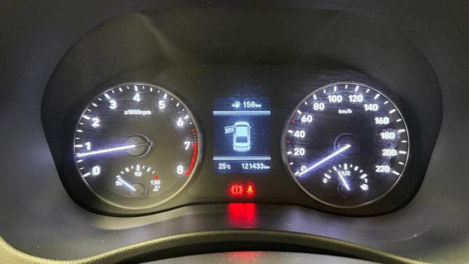 Hyundai Solaris II с пробегом 2017 года, цена 1 115 000 рублей, 121433 км, седан, Автокод Объявления