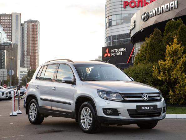 Volkswagen Tiguan I Рестайлинг с пробегом 2012 года, цена 998 000 рублей, 247368 км, внедорожник, Автокод Объявления