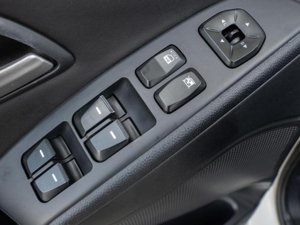 Hyundai ix35 I с пробегом 2011 года, цена 1 219 000 рублей, 137613 км, внедорожник, Автокод Объявления