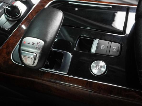 Audi A8 III (D4) с пробегом 2013 года, цена 1 779 000 рублей, 205382 км, седан, Автокод Объявления