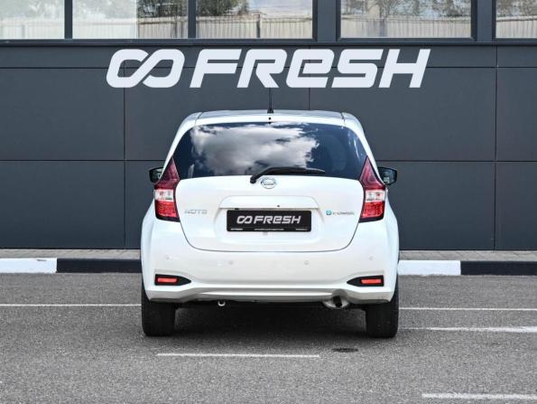 Nissan Note II Рестайлинг с пробегом 2018 года, цена 1 399 000 рублей, 114103 км, хэтчбек, Автокод Объявления