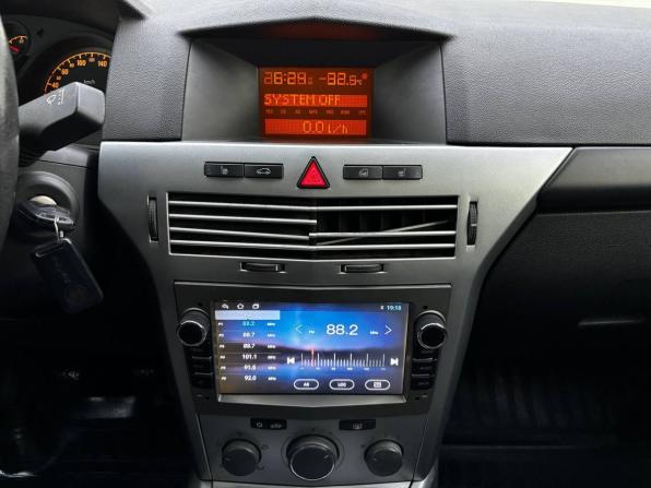 Opel Astra H Рестайлинг с пробегом 2013 года, цена 499 000 рублей, 238775 км, седан, Автокод Объявления